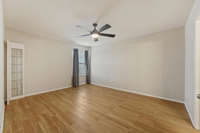 1401 N Houston Street, Royse City, TX 75189