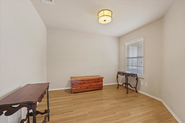 1401 N Houston Street, Royse City, TX 75189