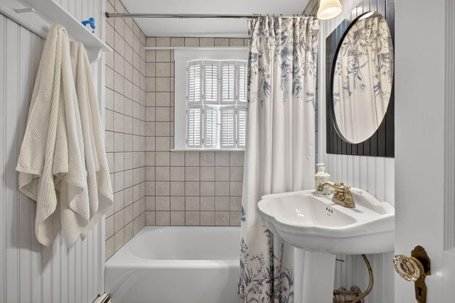 89 Rock Harbor Road, Orleans, MA 02653