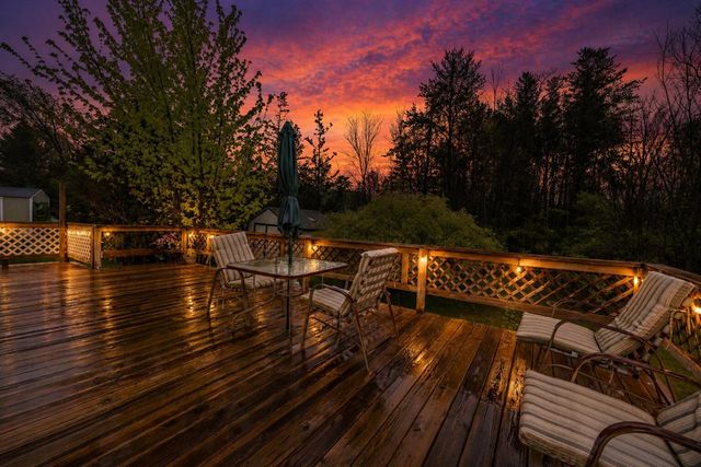 8000 Warren Woods Road 62, Three Oaks, MI 49128