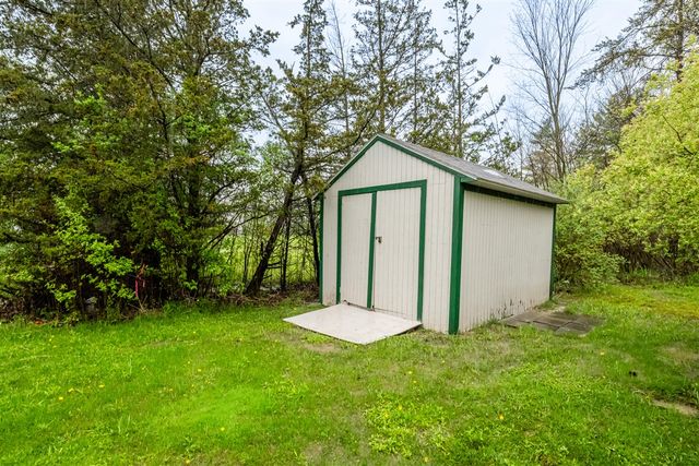 8000 Warren Woods Road 62, Three Oaks, MI 49128