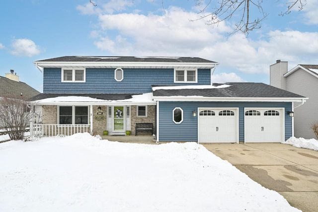 2664 E Henry AVENUE, Cudahy, WI 53110