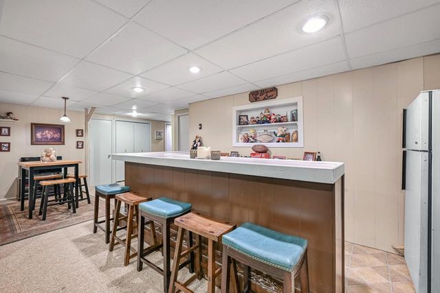 2664 E Henry AVENUE, Cudahy, WI 53110