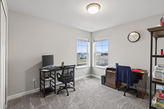 1935 Prospect Lane, Carver, MN 55315