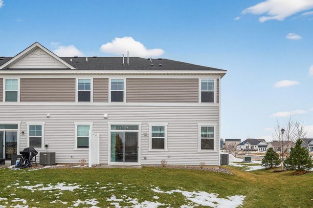 1935 Prospect Lane, Carver, MN 55315