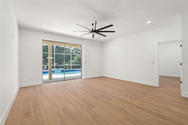 2424 STONE CROSS CIRCLE, Orlando, FL 32828