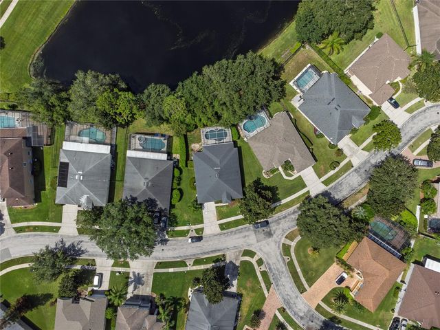 2424 STONE CROSS CIRCLE, Orlando, FL 32828
