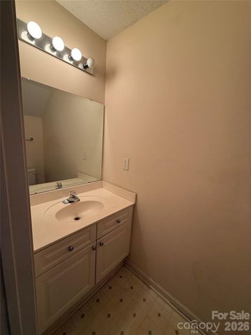 4210 Melrose Club Drive, Matthews, NC 28105