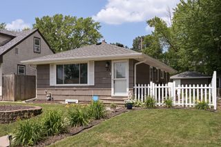 53 Hoyt Avenue W, Saint Paul, MN 55117