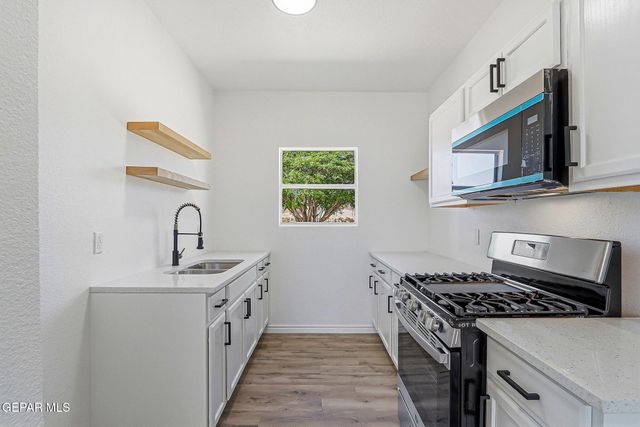 14357 Venecia Drive, Horizon City, TX 79928