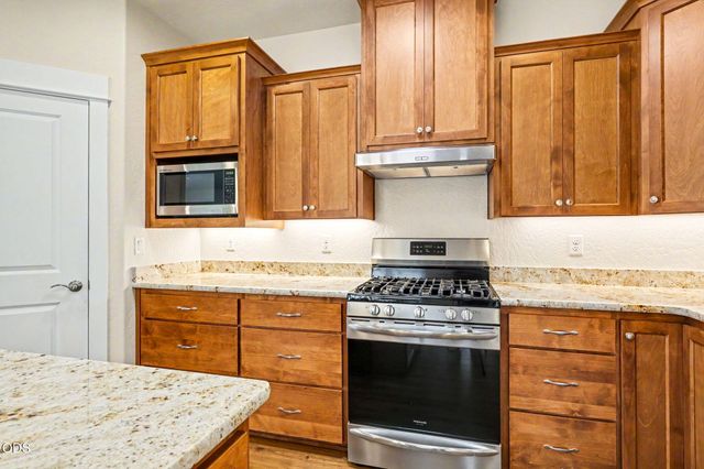 430 Bridge Creek Drive, Central Point, OR 97502