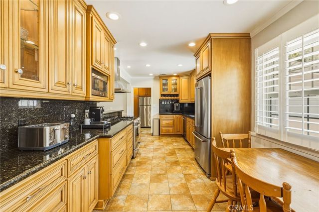 515 N Michillinda, Pasadena, CA 91107