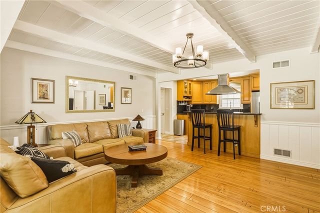 515 N Michillinda, Pasadena, CA 91107