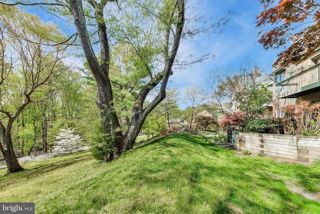 3810 N RICHMOND ST, Arlington, VA 22207