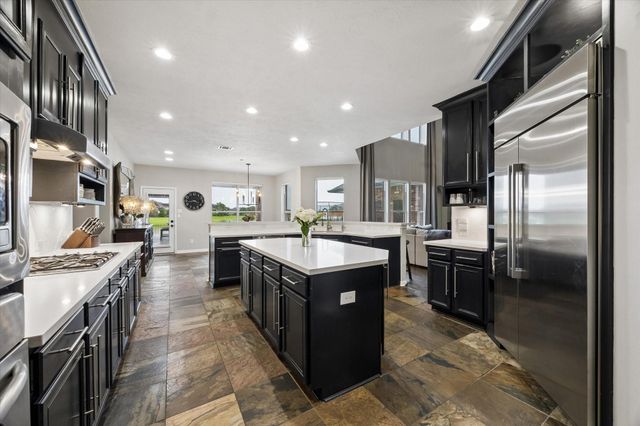 1407 Bentlake Lane, Pearland, TX 77581