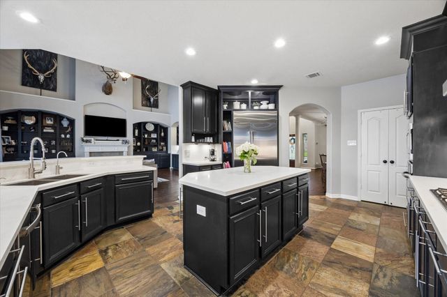 1407 Bentlake Lane, Pearland, TX 77581