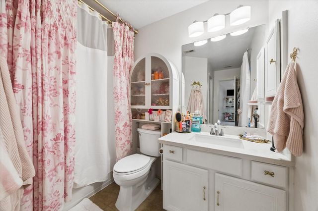 1407 Bentlake Lane, Pearland, TX 77581