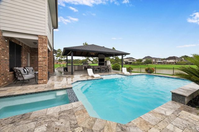 1407 Bentlake Lane, Pearland, TX 77581