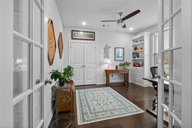 4664 W Oldham Drive, Fayetteville, AR 72704