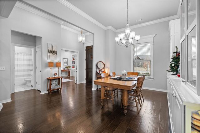 4664 W Oldham Drive, Fayetteville, AR 72704