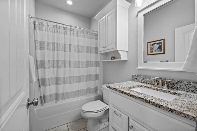 4664 W Oldham Drive, Fayetteville, AR 72704