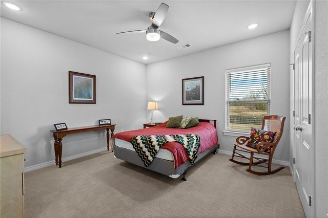 4664 W Oldham Drive, Fayetteville, AR 72704