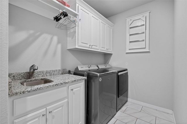 4664 W Oldham Drive, Fayetteville, AR 72704