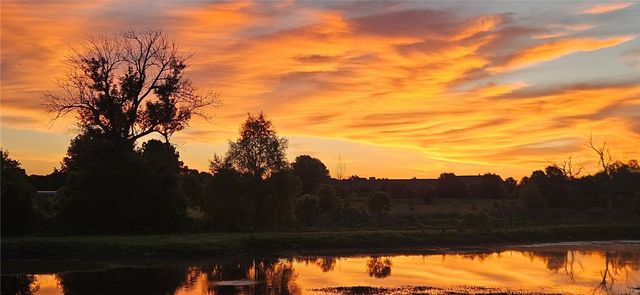 4664 W Oldham Drive, Fayetteville, AR 72704