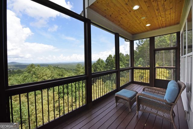 732 Ridge Pointe Way, Blairsville, GA 30512