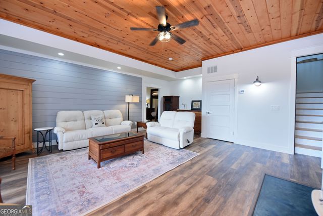 732 Ridge Pointe Way, Blairsville, GA 30512