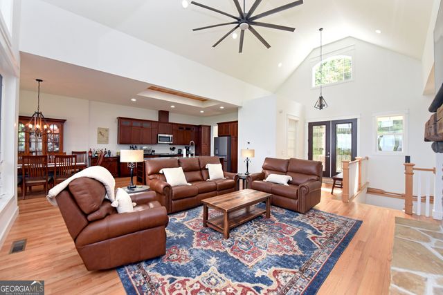 732 Ridge Pointe Way, Blairsville, GA 30512