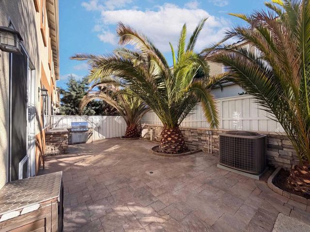 4099 Peninsula, Carlsbad, CA 92010
