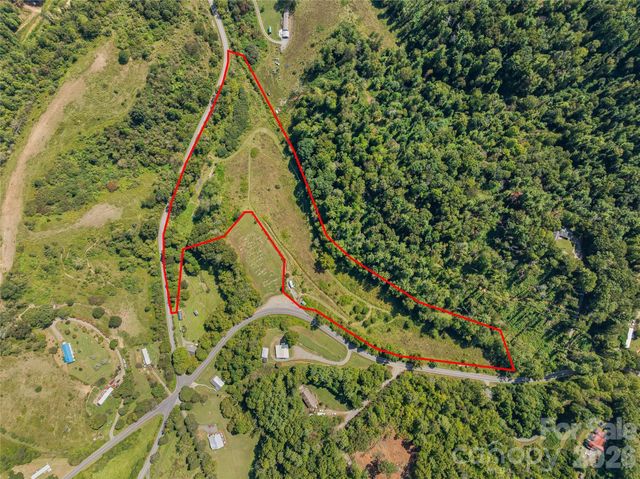 4401 Meadows Town Road, Marshall, NC 28753