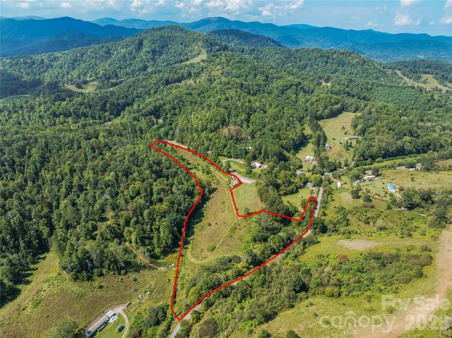 4401 Meadows Town Road, Marshall, NC 28753