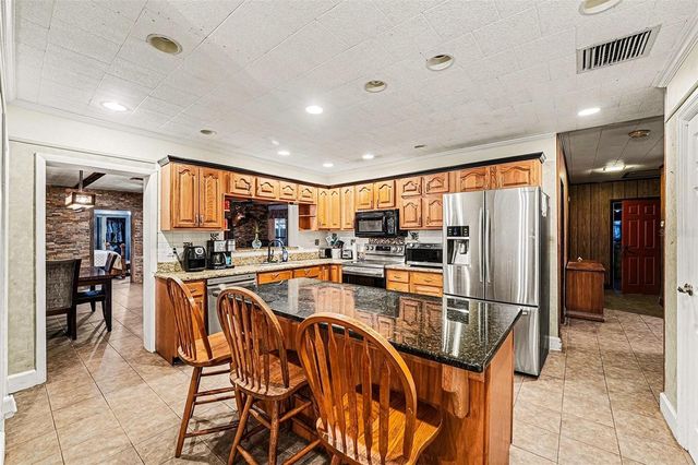 418 N FRENCH AVENUE, Fort Meade, FL 33841