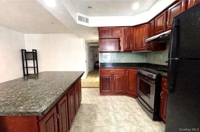 84-52 57th Avenue, Elmhurst, NY 11373