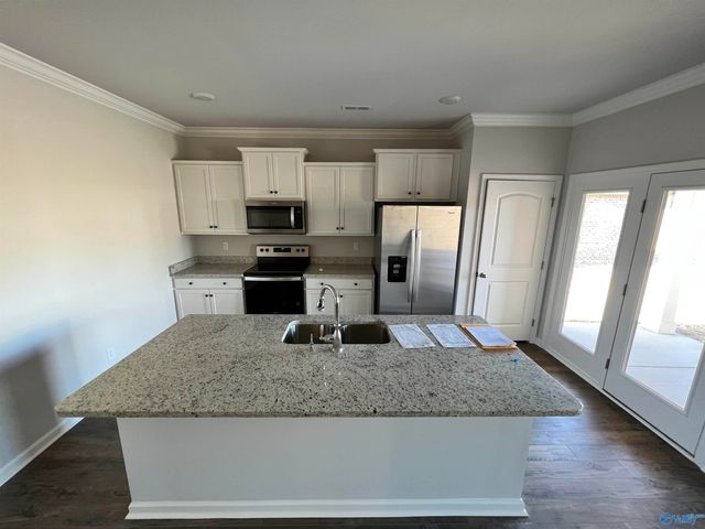 22091 Chancery Lane, Athens, AL 35613