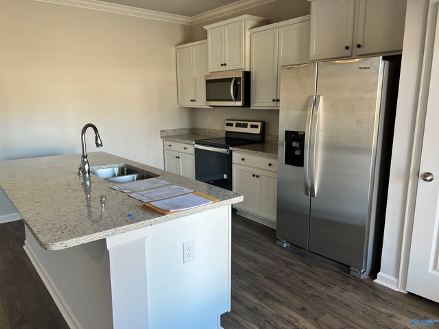 22091 Chancery Lane, Athens, AL 35613