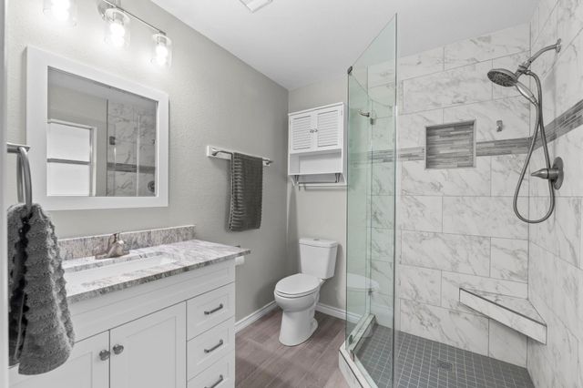 209 Summit Drive, Conroe, TX 77303