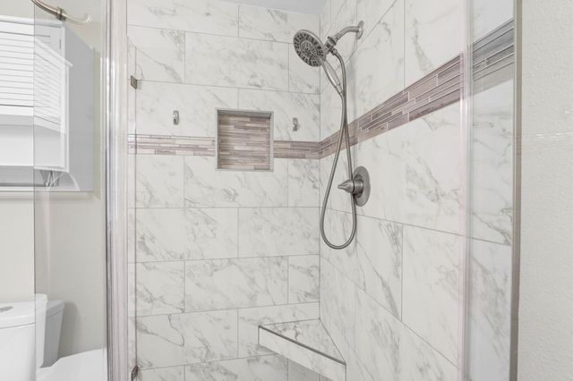 209 Summit Drive, Conroe, TX 77303