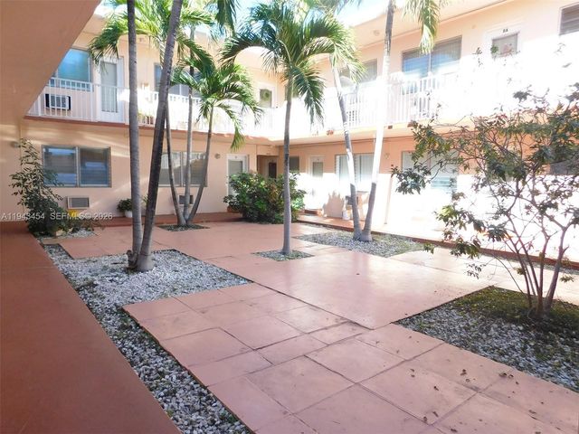 7840 Harding Ave 2, Miami Beach, FL 33141