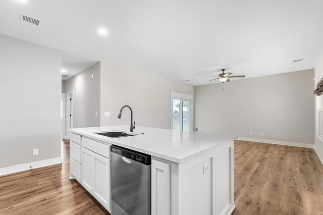 948 N Cloverleaf St., Goddard, KS 67052