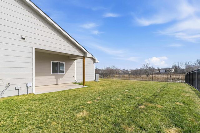 948 N Cloverleaf St., Goddard, KS 67052