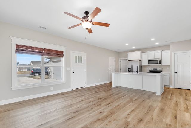 948 N Cloverleaf St., Goddard, KS 67052