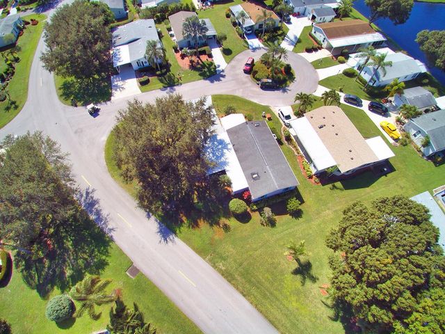 3712 Fetterbush Court, Port St. Lucie, FL 34952