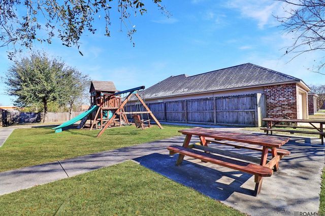 39507 Rue Royale, Prairieville, LA 70769