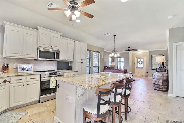 39507 Rue Royale, Prairieville, LA 70769