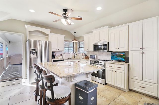 39507 Rue Royale, Prairieville, LA 70769