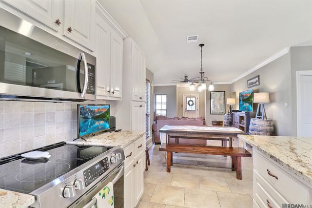 39507 Rue Royale, Prairieville, LA 70769