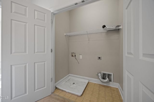 183 Lumina Place, Holly Springs, NC 27540